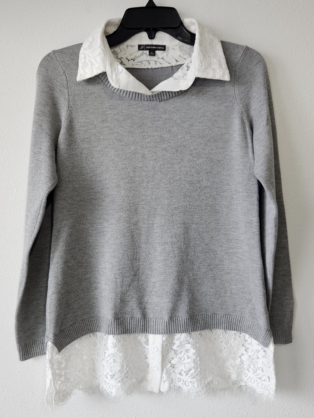 Adrianna Papell Grey Sweater with White Lace Hem and Collar Size Small